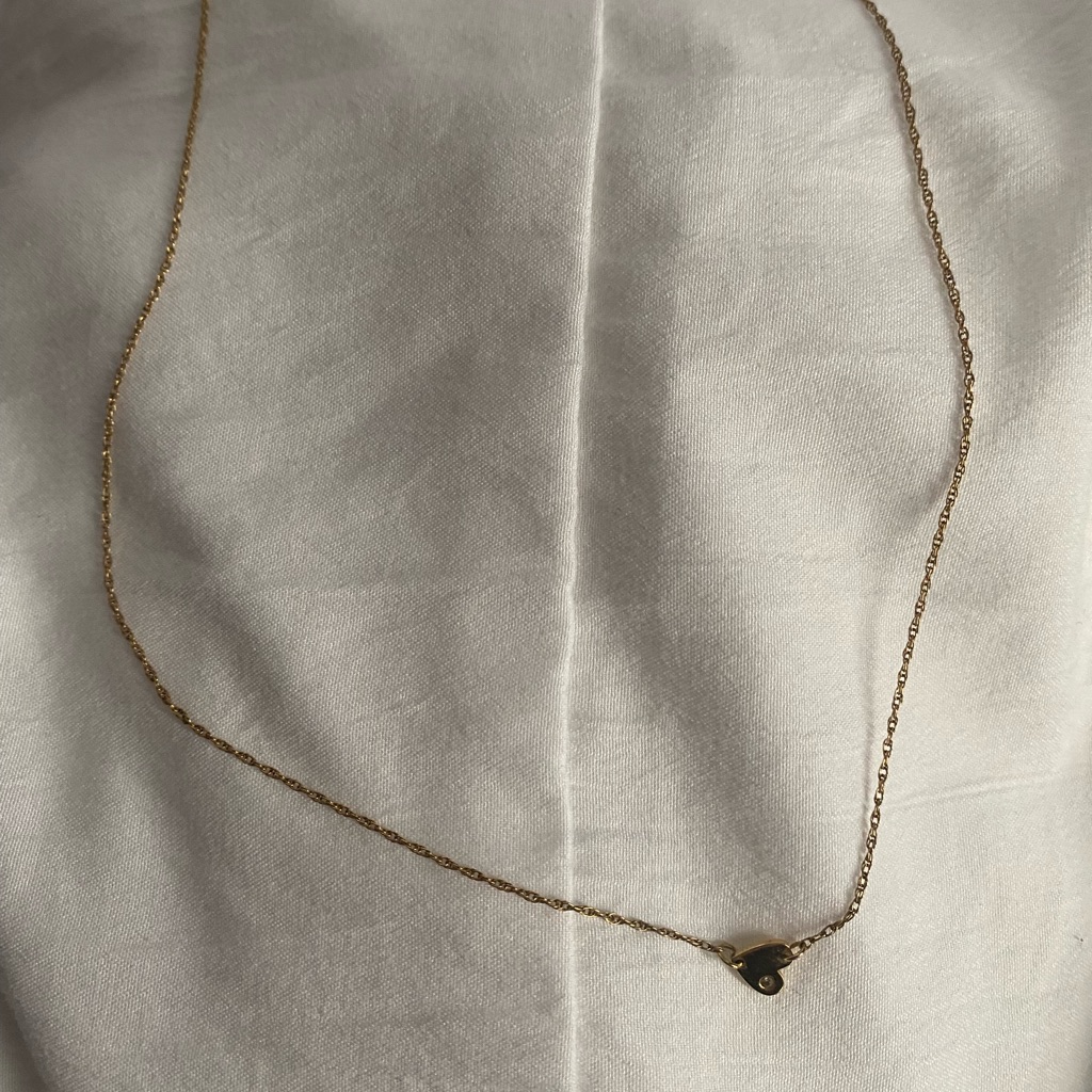 Gold Jennifer Zeuner Heart Necklace 70$